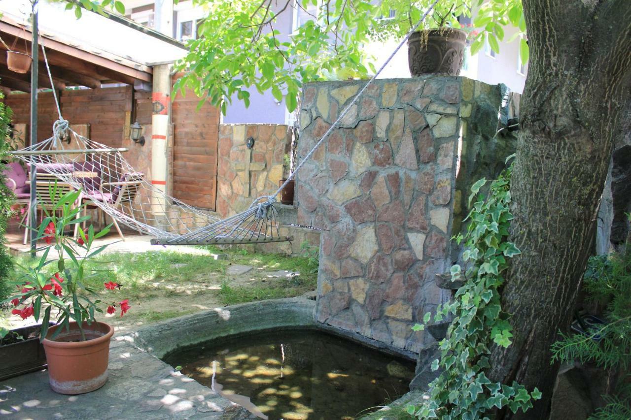 Villa Gala Skopje Exteriör bild